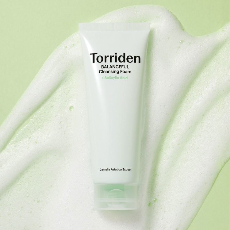 Torriden Balanceful Cica Cleansing Foam 120ml