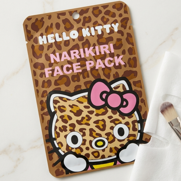 Sanrio Narikiri Facial Mask Hello Kitty Leopard